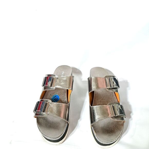 Calvin Klein   - Picture 3 of 11